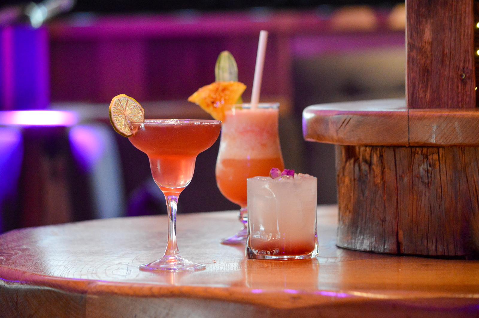 intérieur bar le bachal évenement